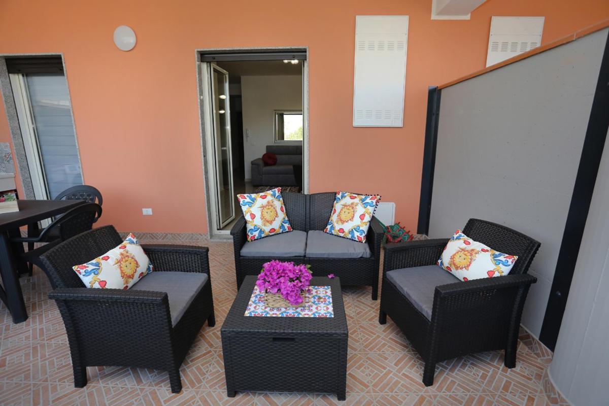 Naxos Sicilian Luxury Apartment Giardini Naxos Bagian luar foto