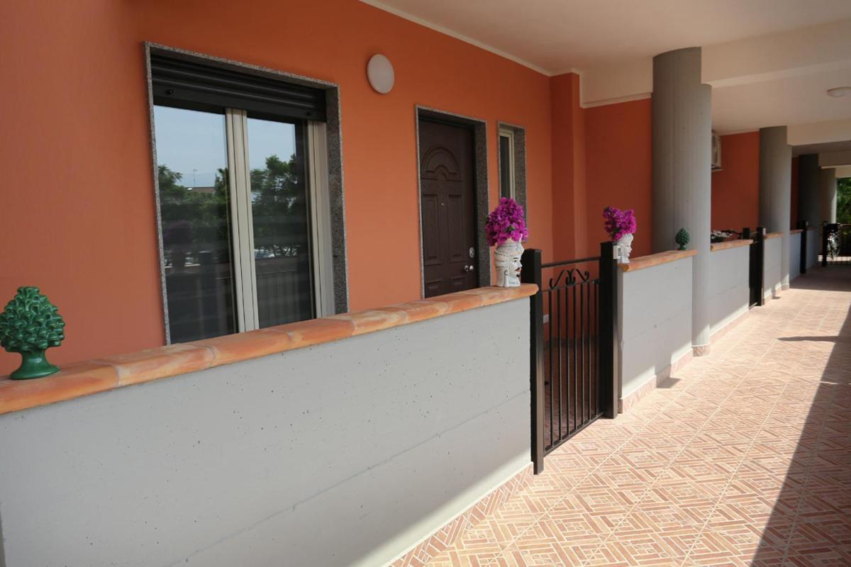 Naxos Sicilian Luxury Apartment Giardini Naxos Bagian luar foto