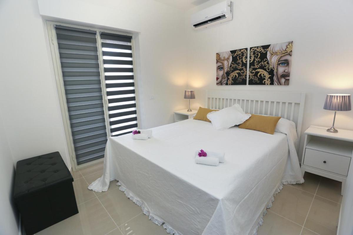 Naxos Sicilian Luxury Apartment Giardini Naxos Bagian luar foto